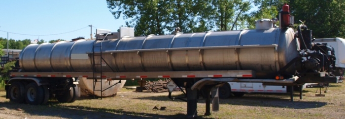 1987 Frell 130 bbl Stainless Steel Certified Vacuum Trailer